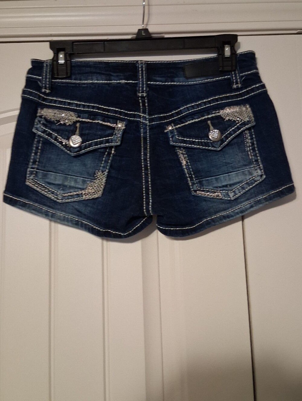 Daytrip Scorpio Darkwash Embellished Bling Rhinstone Jean Denim Shorts Size 27
